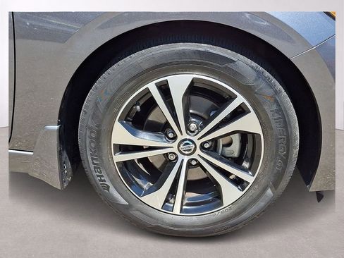 Used 2023 Nissan Sentra SV w/ All-Weather Package FWD image 8