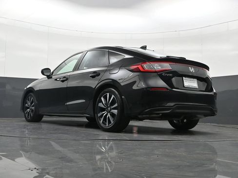 Used 2024 Honda Civic EX-L image 32