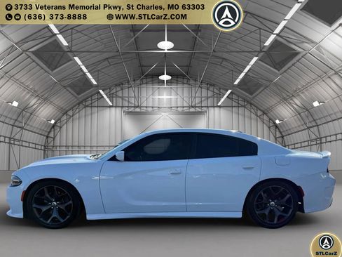 Used 2019 Dodge Charger GT image 6