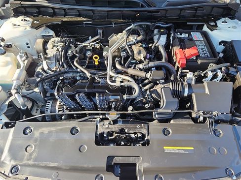 Certified 2023 Nissan Altima 2.5 SR w/ SR Premium Package image 30