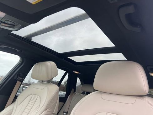 Used 2018 BMW X5 xDrive40e image 21