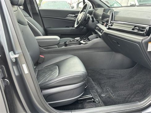 Used 2023 Kia Sportage X-Line image 14