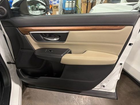 Used 2019 Honda CR-V EX-L image 17