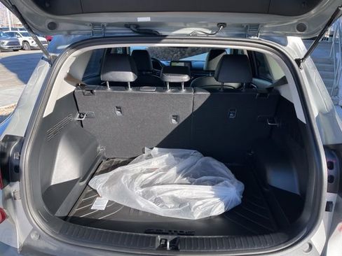 Used 2023 Kia Seltos EX image 17