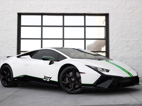 Used 2023 Lamborghini Huracan Tecnica RWD image 1