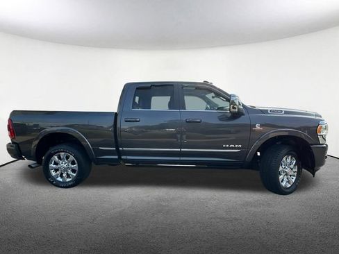 Used 2023 RAM 2500 Limited AWD/4WD image 18