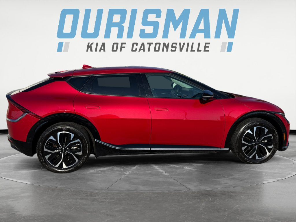 Used 2024 Kia EV6 Wind w/ Wind Technology Package AWD/4WD image 7