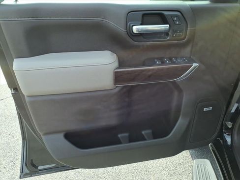 Used 2020 GMC Sierra 2500 SLT w/ SLT Premium Plus Package image 14