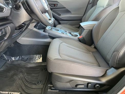 Certified 2024 Subaru Crosstrek 2.0i Premium AWD/4WD image 15