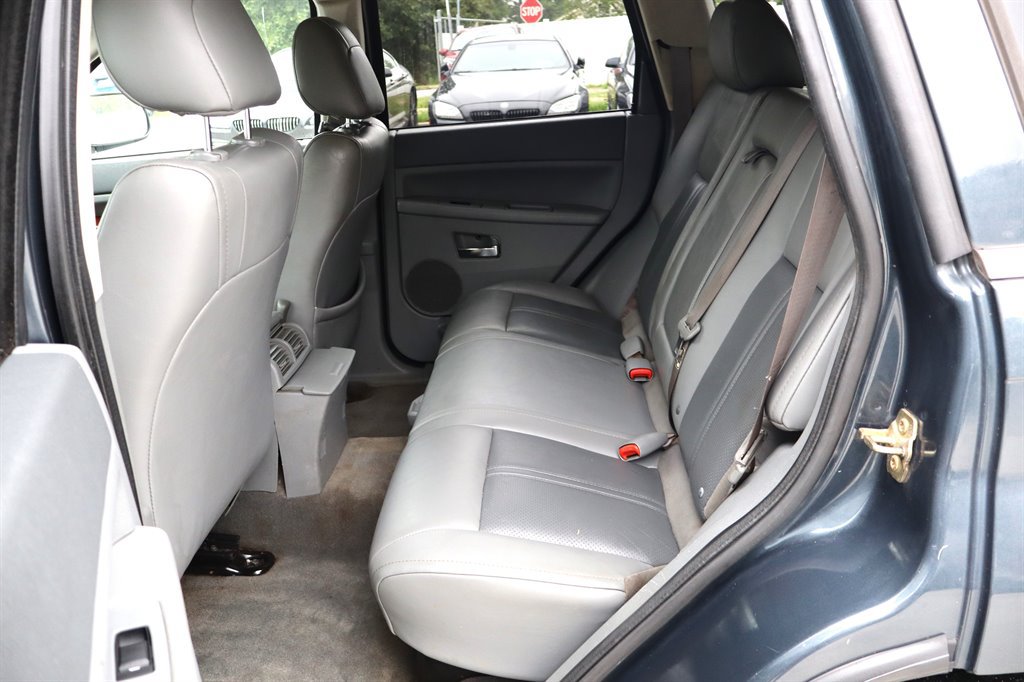 Used 2007 Jeep Grand Cherokee Limited RWD image 21