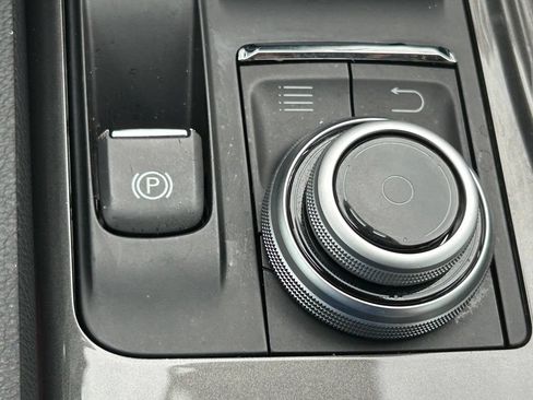 Used 2020 Maserati Ghibli RWD image 44
