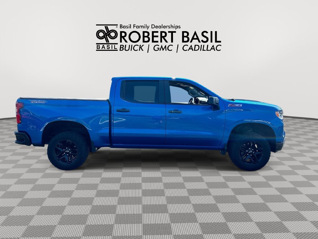 Used 2022 Chevrolet Silverado 1500 LT Trail Boss w/ Protection Package AWD/4WD image 9