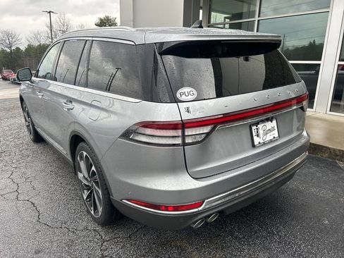 Used 2023 Lincoln Aviator Reserve w/ Equipment Group 201A image 5