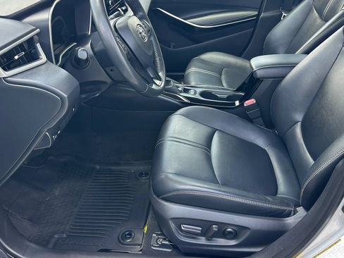 Used 2022 Toyota Corolla LE w/ Premium Interior Package FWD image 21