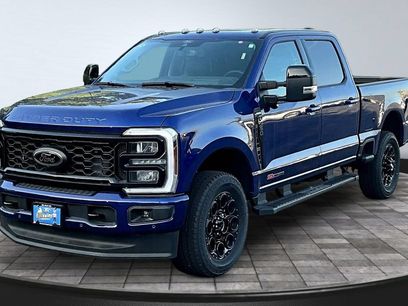 New 2026 Ford F350 Lariat w/ Black Appearance Package