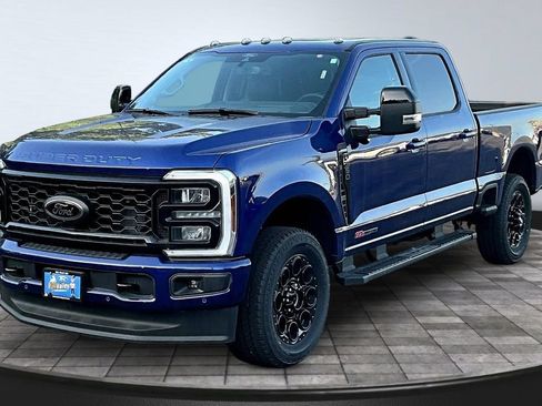 New 2026 Ford F350 Lariat w/ Black Appearance Package AWD/4WD image 2