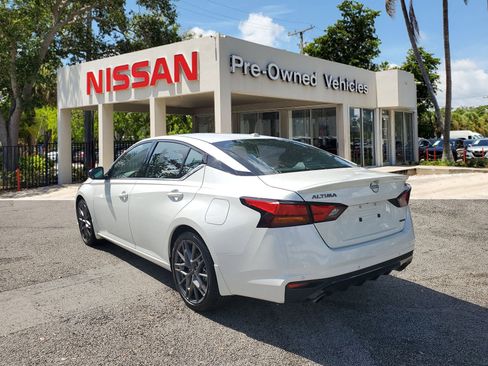 Certified 2024 Nissan Altima 2.0 SR image 6