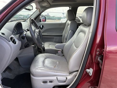 Used 2006 Chevrolet HHR LT w/ Preferred Equipment Group image 12