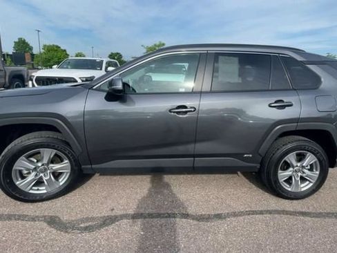 Certified 2025 Toyota RAV4 XLE AWD/4WD image 5