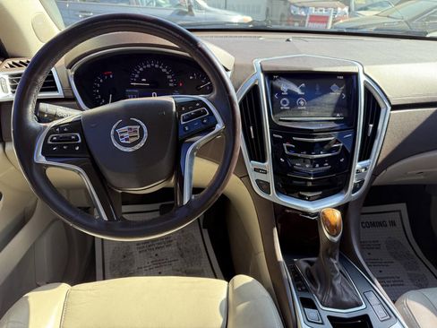 Used 2014 Cadillac SRX Luxury image 14