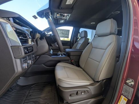 New 2026 GMC Yukon XL Elevation image 14