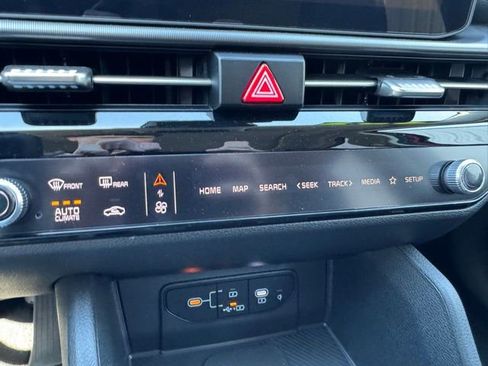 New 2026 Kia Sportage SX image 25