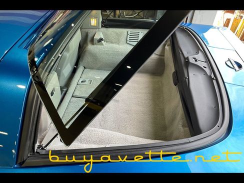 Used 1992 Chevrolet Corvette Coupe image 22