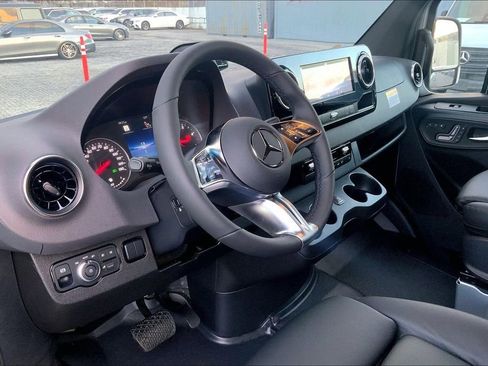 New 2026 Mercedes-Benz Sprinter 2500 image 8
