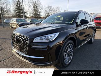 Used 2025 Lincoln Corsair Reserve video 1