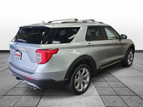 Used 2020 Ford Explorer Platinum w/ Premium Technology Package image 5