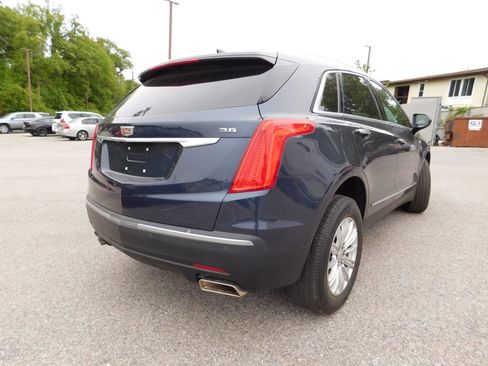 Used 2018 Cadillac XT5 FWD image 5