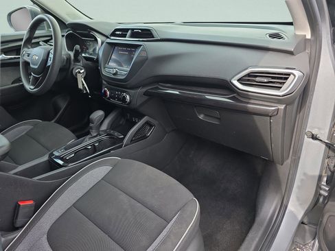 Used 2023 Chevrolet TrailBlazer LS image 16