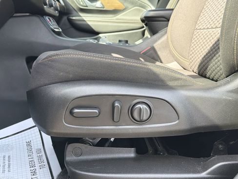 Used 2021 GMC Terrain SLE w/ Driver Convenience Package image 24