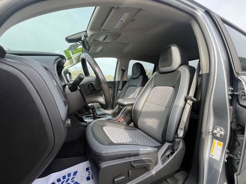 Used 2018 Chevrolet Colorado Z71 image 6