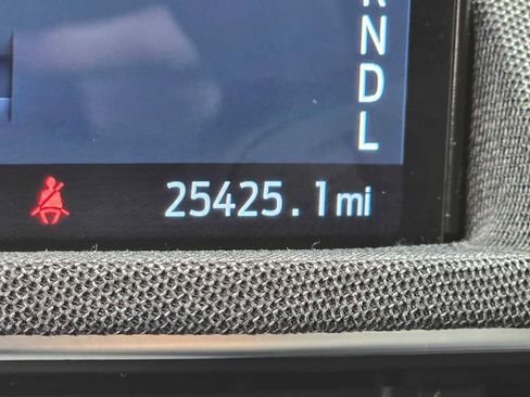 Used 2022 Ford Mustang Mach-E Premium image 25