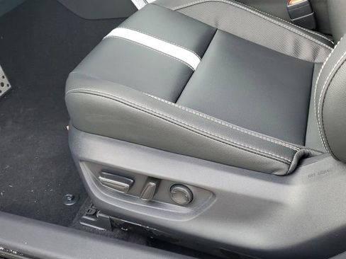 New 2026 Toyota Camry SE image 12