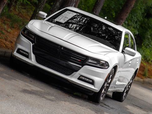 Used 2018 Dodge Charger GT image 42