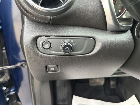 Used 2022 Chevrolet Blazer LT image 28