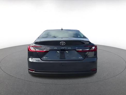 Used 2025 Toyota Camry LE image 12