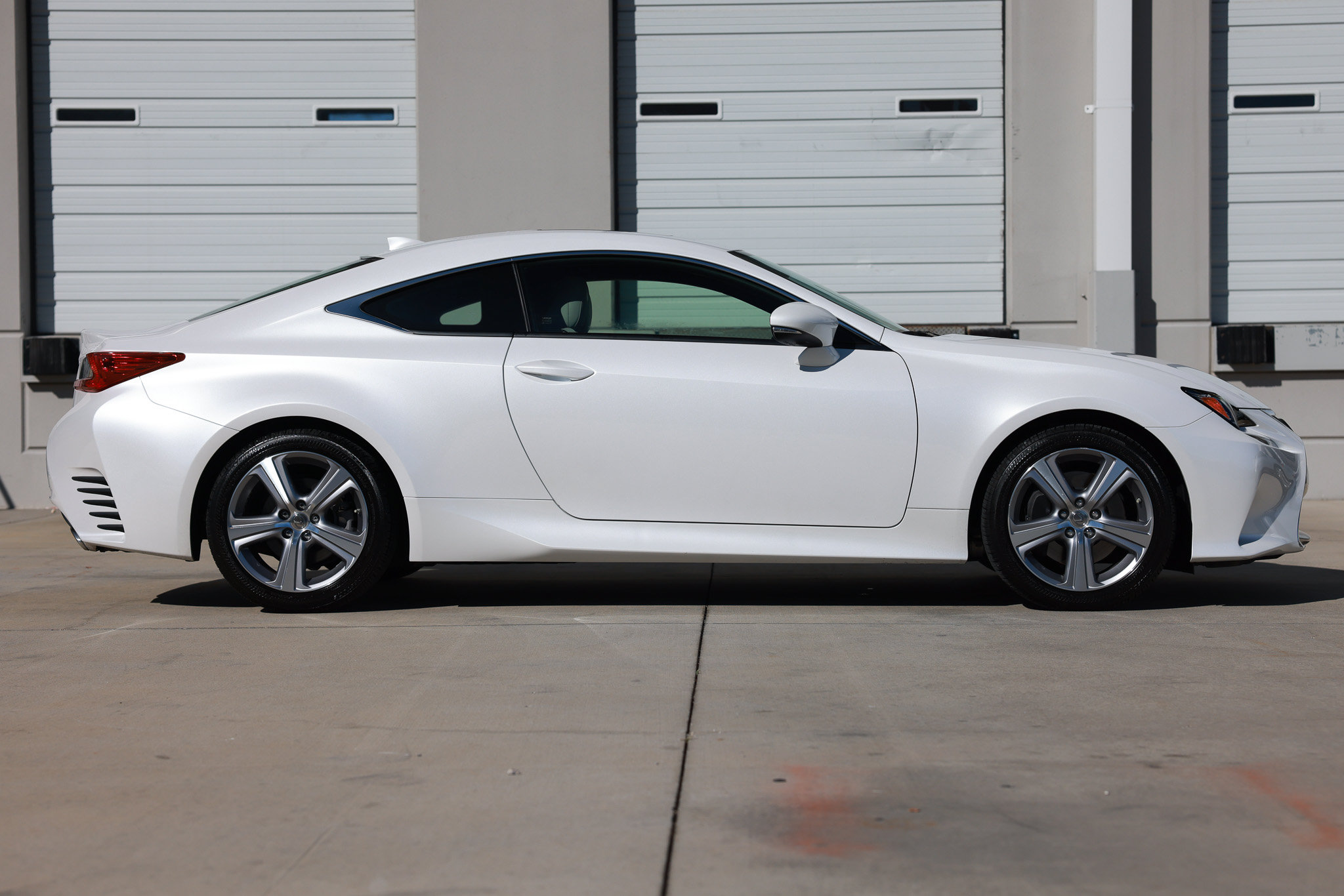 Used 2016 Lexus RC 200t w/ Accessory Package 2 RWD image 17