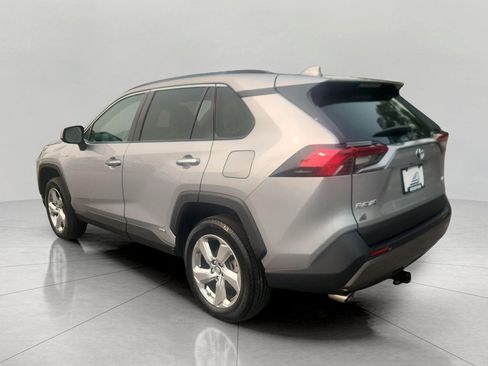 Used 2019 Toyota RAV4 Limited w/ Limited Grade Weather Package AWD/4WD image 11