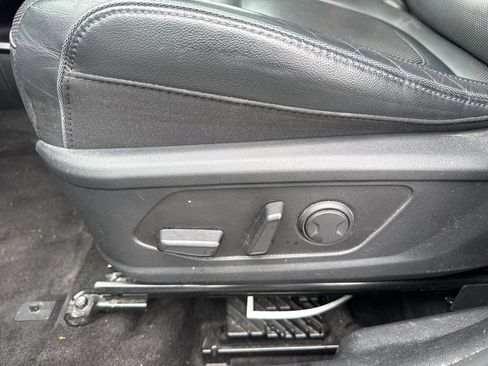 Used 2022 Hyundai Tucson Limited w/ Cargo Package image 14