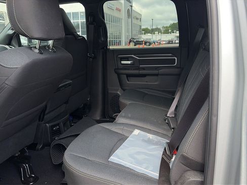 Used 2026 RAM 2500 Big Horn AWD/4WD image 6