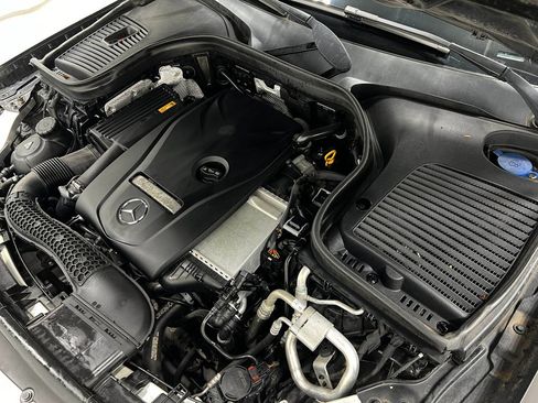 Used 2018 Mercedes-Benz GLC 300 image 28