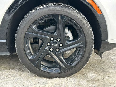 Used 2024 Chevrolet Equinox EV RS image 9