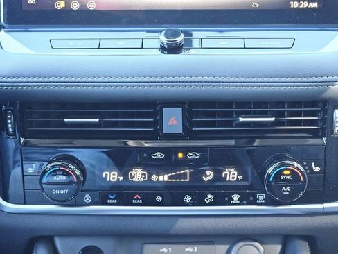 New 2026 Nissan Rogue Platinum w/ Platinum Premium Package AWD/4WD image 23