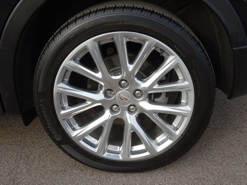 Used 2020 Cadillac XT4 Premium Luxury AWD/4WD image 28