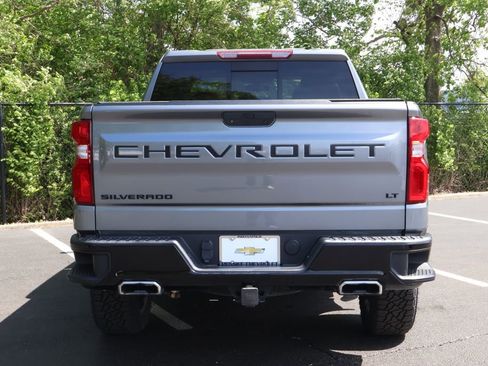 Used 2021 Chevrolet Silverado 1500 LT Trail Boss w/ Convenience Package II AWD/4WD image 6