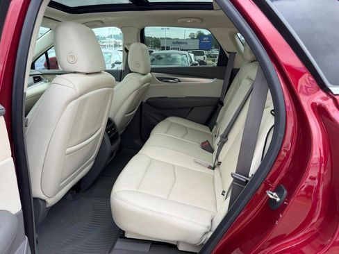 Used 2019 Cadillac XT5 Luxury AWD/4WD image 9