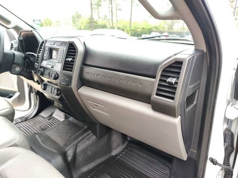 Used 2021 Ford F350 XL w/ Power Equipment Group image 26